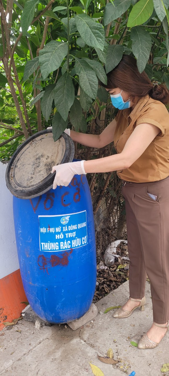Mô hình tự phân loại, xử lý rác tại hộ gia đình